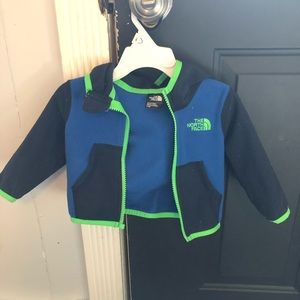 Boys north face jacket 3-6 months